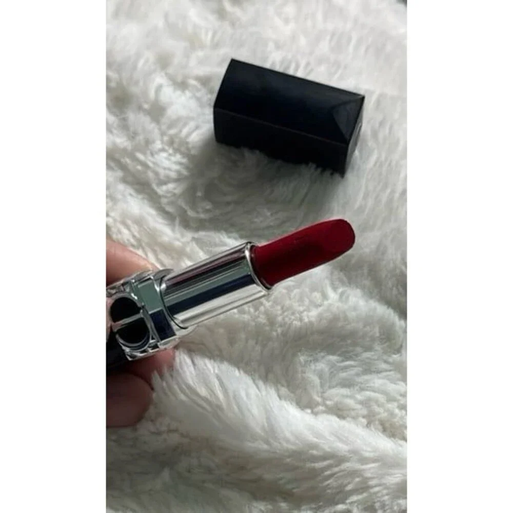 Dior Rouge Lipstick~999 the iconic red (Velvet)